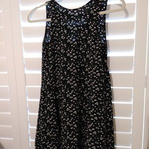 Deep green with jasmine flower print